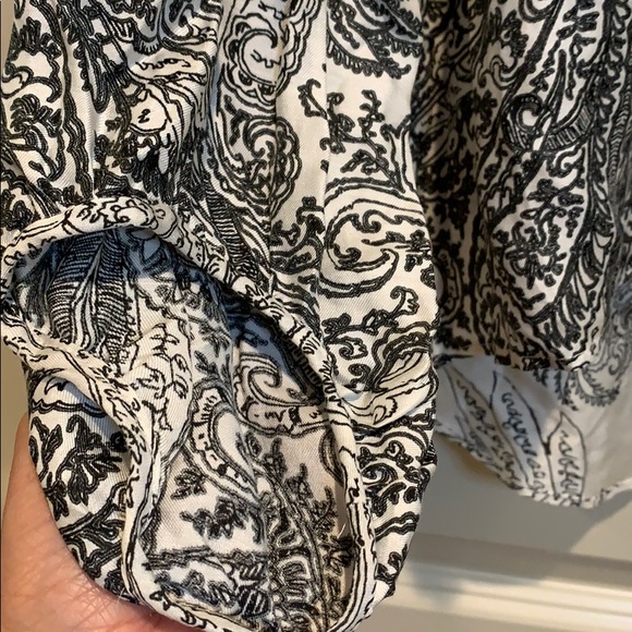 Zara Woman- Soft and flowy blouse - Picture 4 of 6